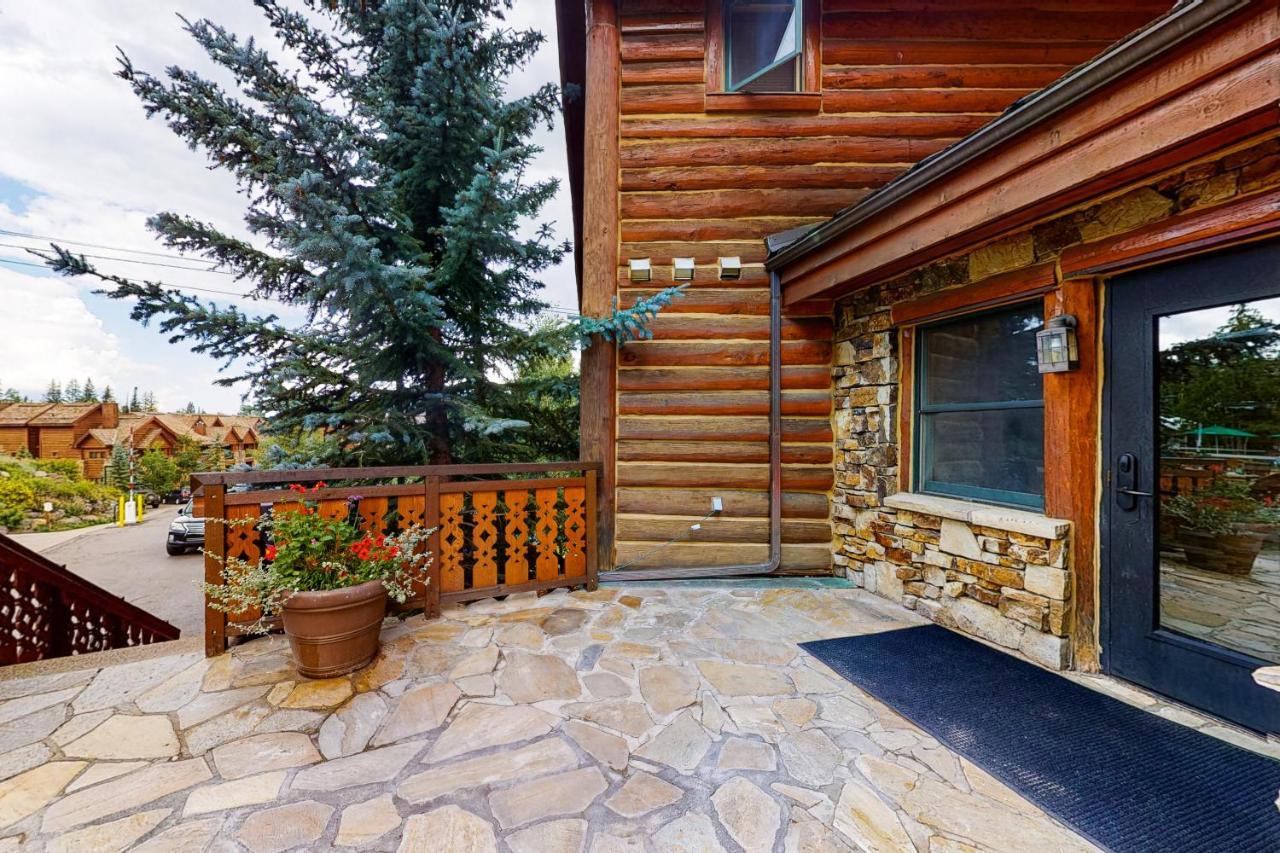 Mountain Lodge Telluride Room photo